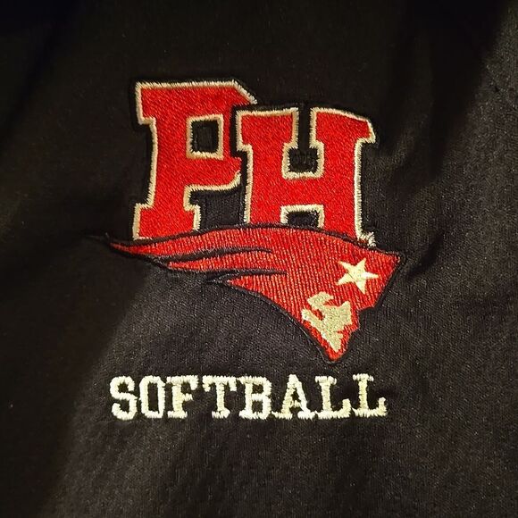 Under Armour Black Quarter-Zip Pullover Embrodered Red Logo Small Loose Women - Picture 2 of 16